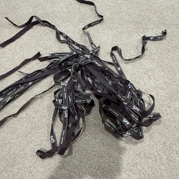 Hermes Brown Gift Wrapping Ribbons - One Ribbon Per Purchase - Picture 8 of 8